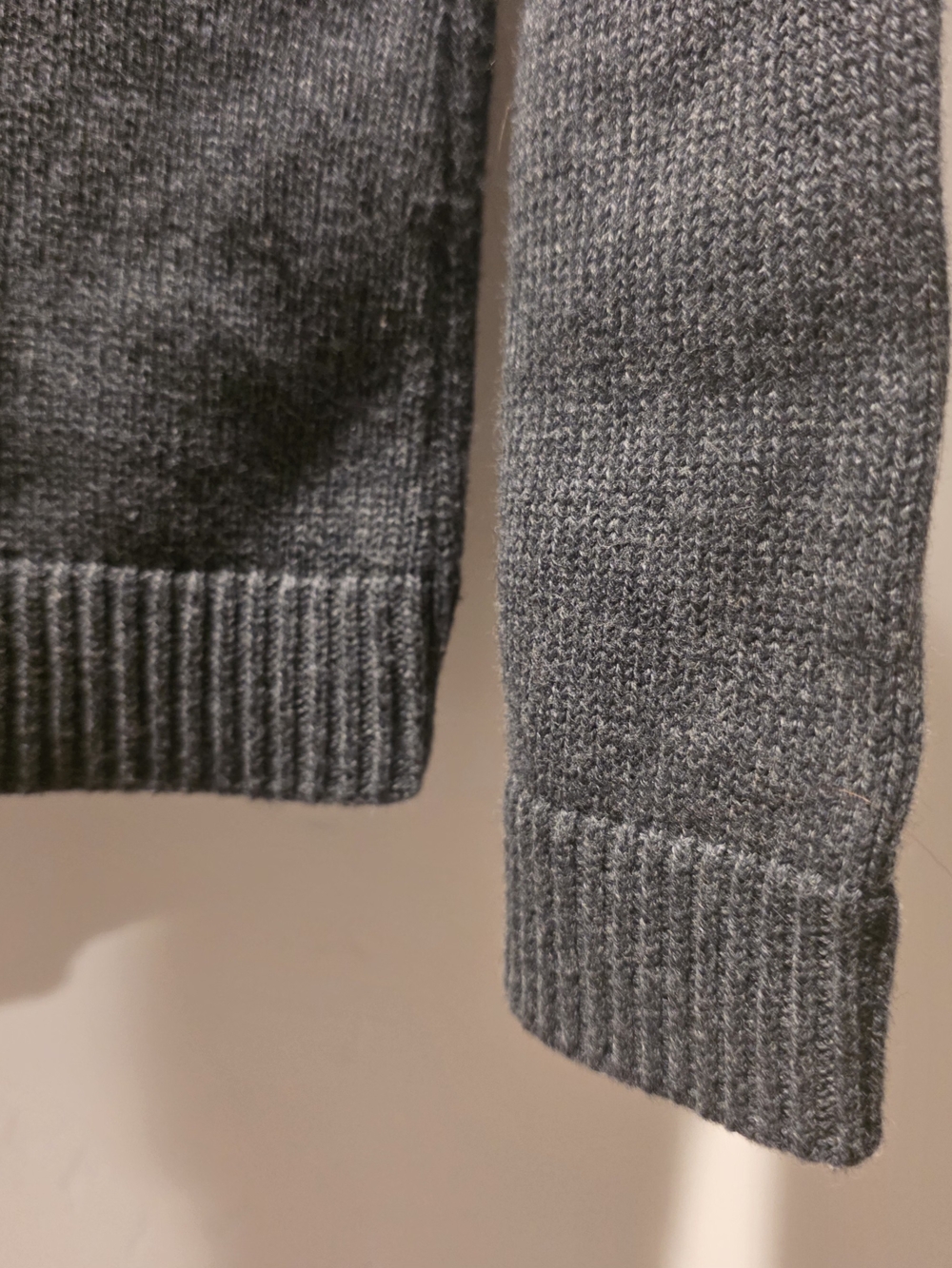Karen Scott Hardware Henley Sweater Charcoal Heather Size PL NWT - Picture 7 of 9